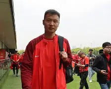 开云APP-太狠了！今晚上海海港再遭质疑纳达尔在西班牙队比赛中夺冠，清晨迈阿密热火调整名单以备欧联的简单介绍